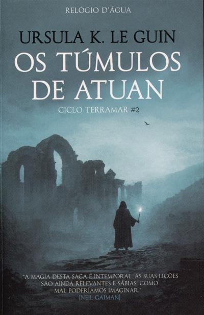 Capa de Os túmulos de Atuan